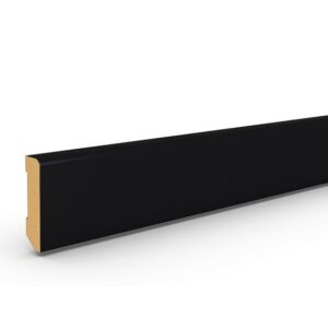Cokół MDF  czarny RAL 9005 (80x16x2620) R3 1szt = 2,62 m